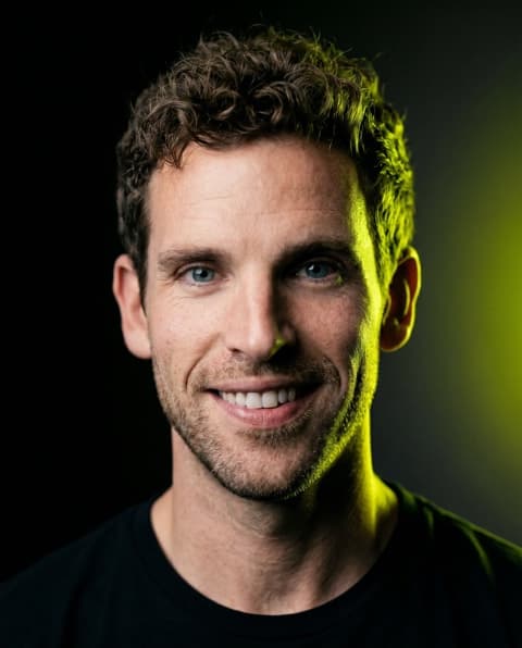 Cam Rickerby, Operator at Graphite Studio